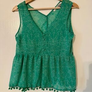 American Rag sleeveless women’s CS oversized pompom edges